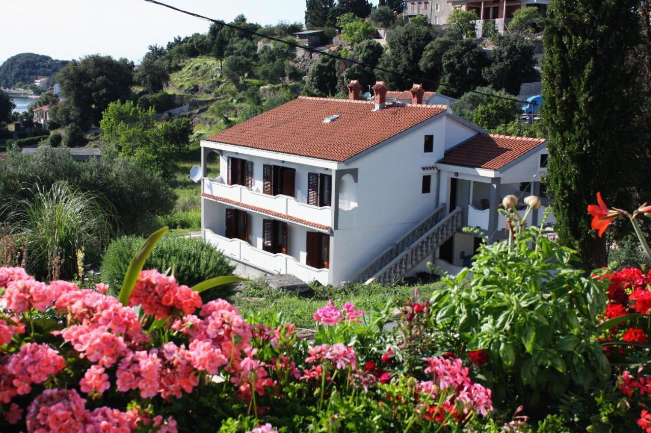 Apartments By The Sea Kampor, Rab - 5051 المظهر الخارجي الصورة