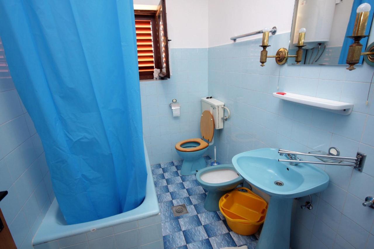 Apartments By The Sea Kampor, Rab - 5051 المظهر الخارجي الصورة
